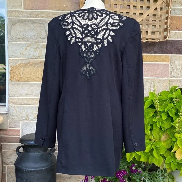 Vintage Together Lace Back Blazer - Picture 6 of 8
